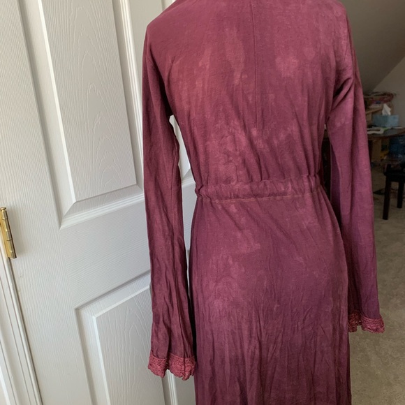 ♥️ Handmade Hemp Robe Elegant Burgundy Crochet Lace Trim made in Oregon OOAK - Picture 6 of 9